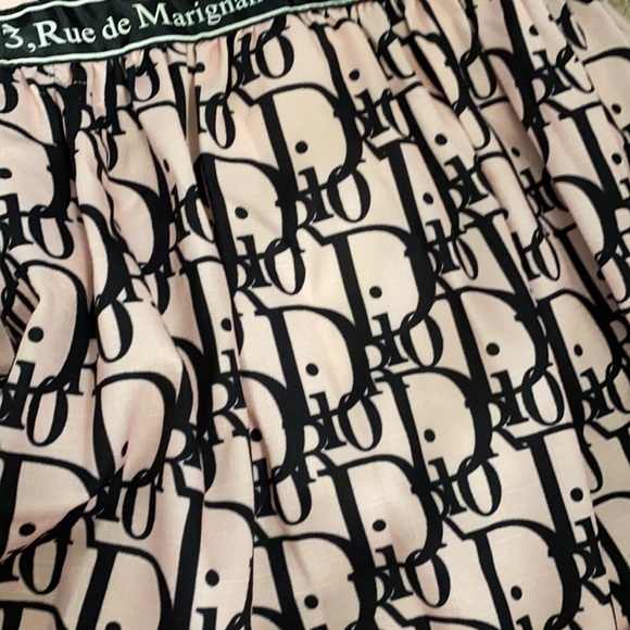 Pink dress - Picture 2 of 5